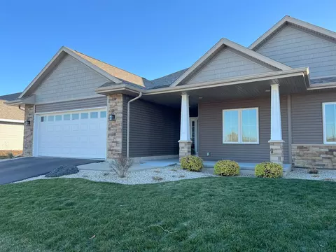 3043 Bartells Dr, Beloit, WI 53511
