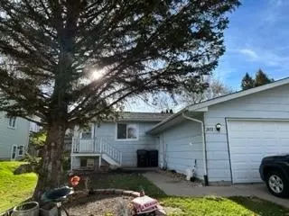 305-307 N Lexington Pkwy, Deforest, WI 53532