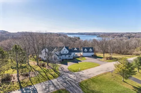 e4775 East Redstone Drive, La Valle, WI 53941