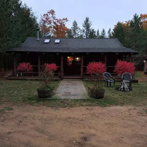 n8256 Poplar Lane, New Lisbon, WI 53950
