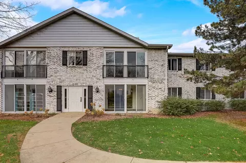 1526 Golf View Roa #D, Madison, WI 53704
