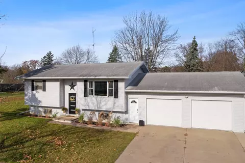 1125 Wellington Dr, Reedsburg, WI 53959
