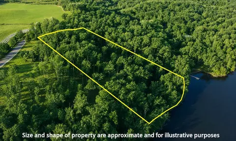 29 Hillside Drive, Wisconsin Dells, WI 53965