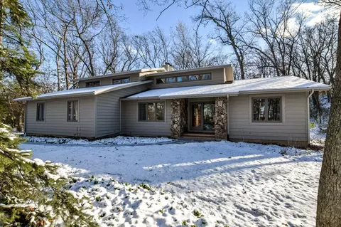 7815 Ox Trail Way, Verona, WI 53593