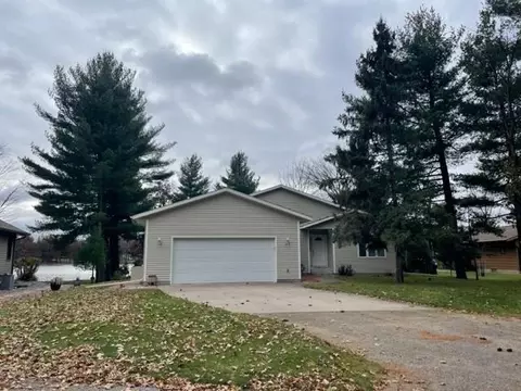 278 Cranbrook Ct, Nekoosa, WI 54457