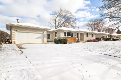 2117 Fremont Ave, Madison, WI 53704