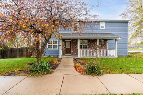 5008 Meinders Rd, Mcfarland, WI 53558