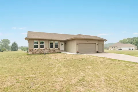 n4217 Country Club Drive, Brodhead, WI 53520