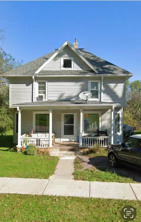 306 W Broadway, Rock Springs, WI 53961