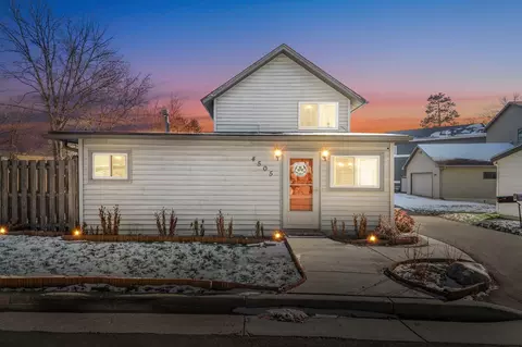 4505 Larson St, Mcfarland, WI 53558