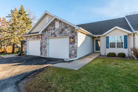 159 N Musket Ridge Dr, Sun Prairie, WI 53590