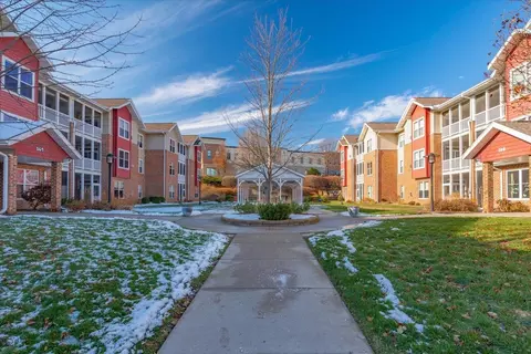 100 Femrite Dr #304, Monona, WI 53716