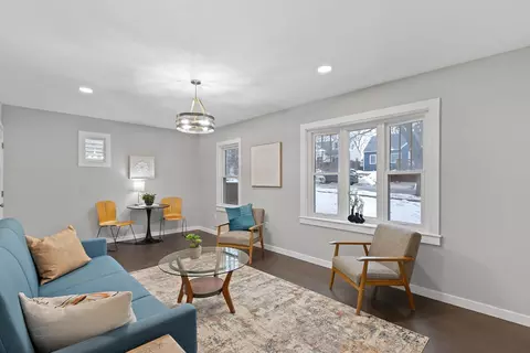1813 Schlimgen Ave, Madison, WI 53704