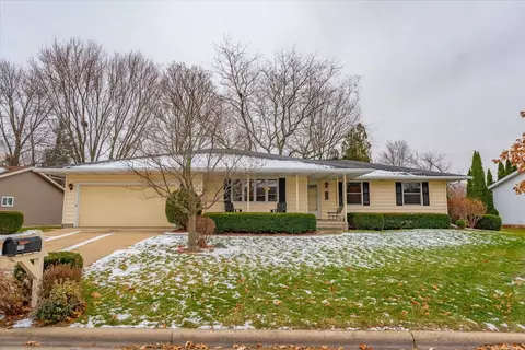 306 Lucille St, Verona, WI 53593