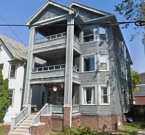 213 S Broom St, Madison, WI 53703