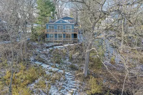 11508 N Lakeview Dr, Edgerton, WI 53534