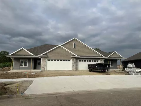 3113 S Bartells Dr, Beloit, WI 53511