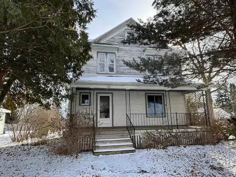 401 N Main St, Reeseville, WI 53579