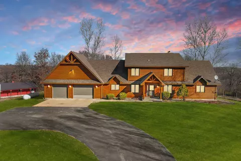n8845 Blue Vista Lane, New Glarus, WI 53574