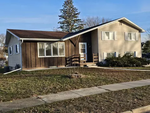 501 Madison Ave, Tomah, WI 54660