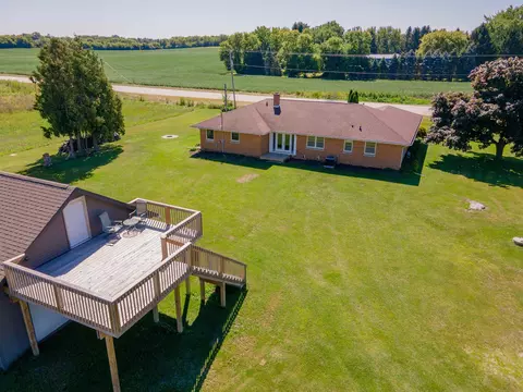 w8046 County Road B, Beaver Dam, WI 53916