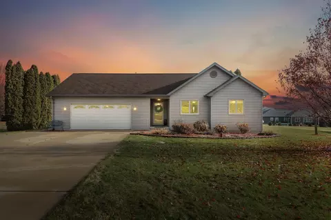 4548 Sandpiper Trl, Cottage Grove, WI 53527