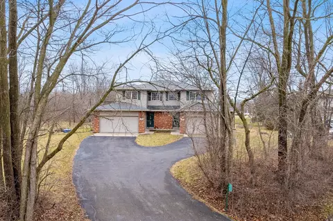 3423 Quam Dr #A, Stoughton, WI 53589