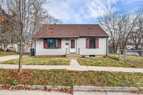 1 Powers Ave, Madison, WI 53714