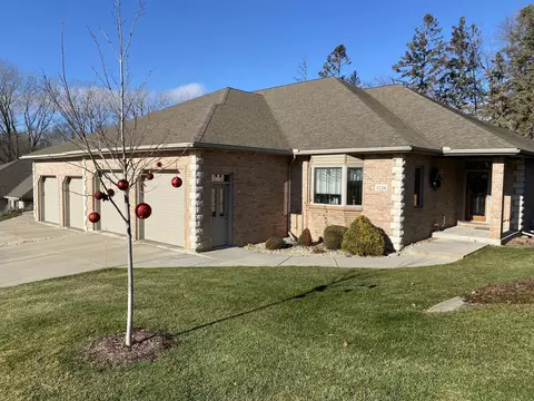 1226 W Sherman Ave #N, Fort Atkinson, WI 53538