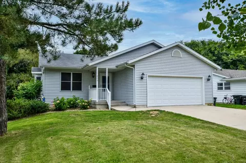 209 N Gjertson St, Stoughton, WI 53589