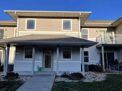 2824 Pleasant View Rd #102, Middleton, WI 53562