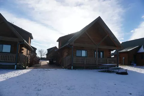 458 Overlook Ct, Warrens, WI 54666