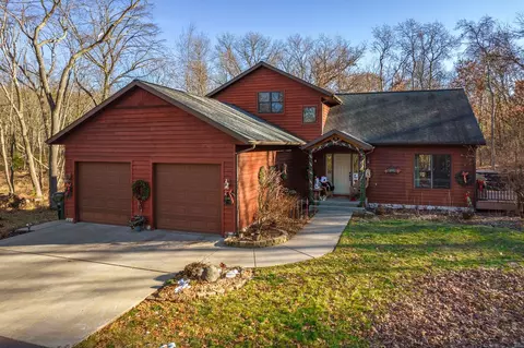 e10135 Buck Bay East, Reedsburg, WI 53959