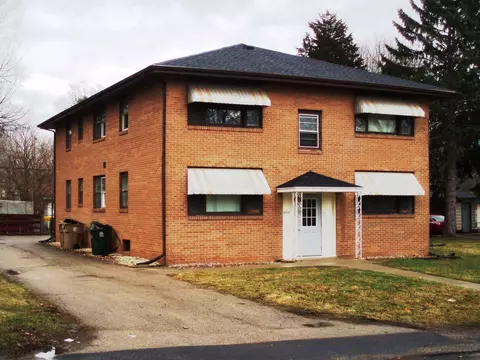725 Pinecrest Dr, Madison, WI 53714