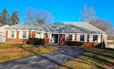 324 S Polk St, Lancaster, WI 53813