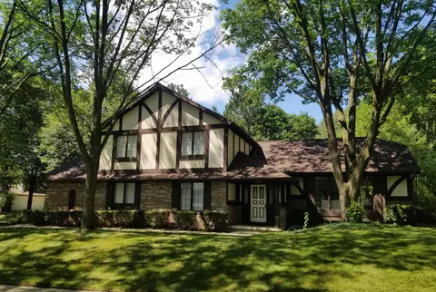 7110 Farmington Way, Madison, WI 53717