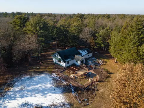n6796 19th Avenue, Mauston, WI 53948