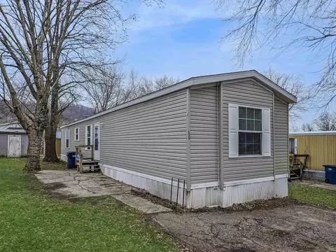 w4266 County Road M #30, La Crosse, WI 54601