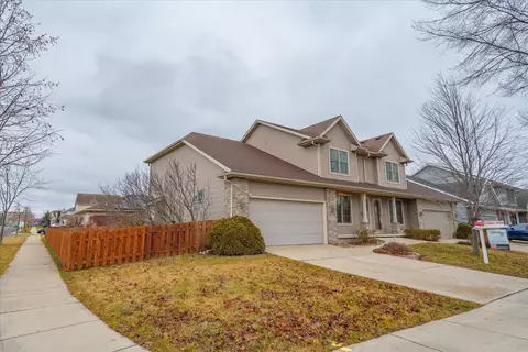 6902 Littlemore Dr, Madison, WI 53718