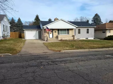 306 12th Ave, New Glarus, WI 53574