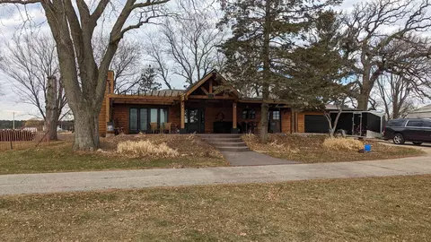 w7108 Kettle Moraine Drive, Whitewater, WI 53190