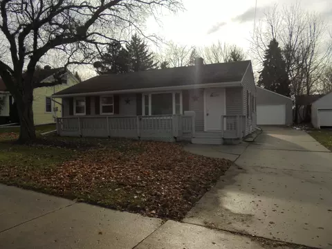 723 E South St, Beaver Dam, WI 53916