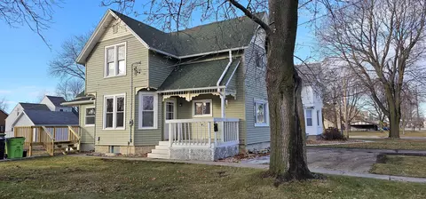 312 Beaver Dam St, Waupun, WI 53963