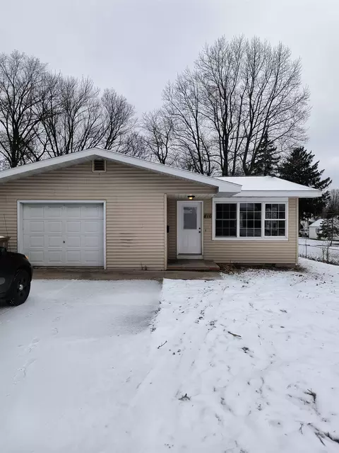 816 Christianson Ave, Madison, WI 53714