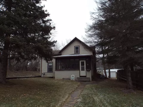 409 Prospect St, Ripon, WI 54971