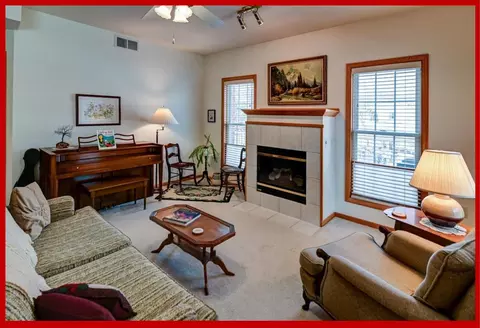179 Shato Ln, Monona, WI 53716