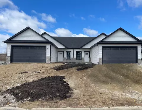 3815 Tanglewood Pl, Janesville, WI 53546