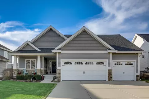 1007 Limerick Ln, Waunakee, WI 53597