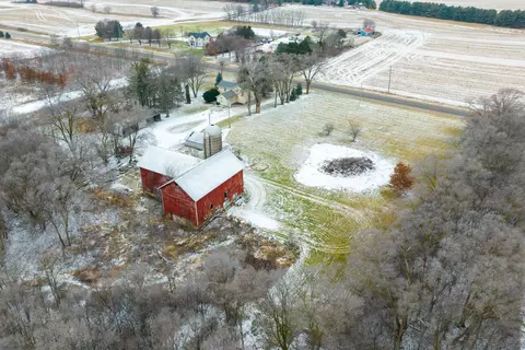 n8092 Wisconsin 89, Whitewater, WI 53190