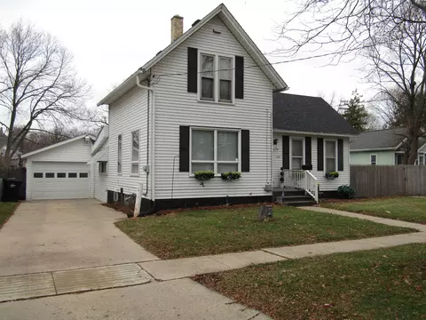 523 Vernon Ave, Beloit, WI 53511